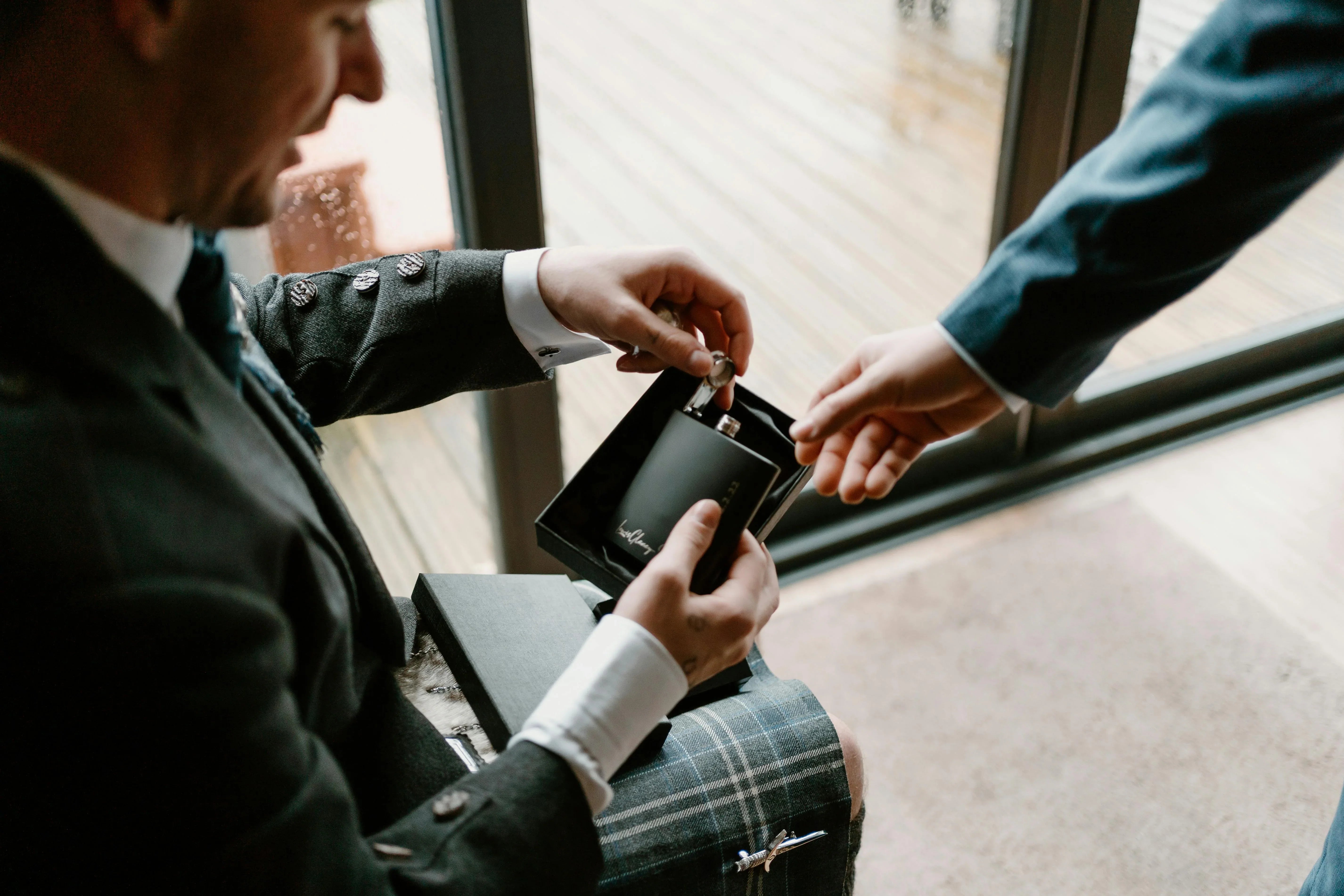 Your Signature Scent – A Fragrance Guide for Men